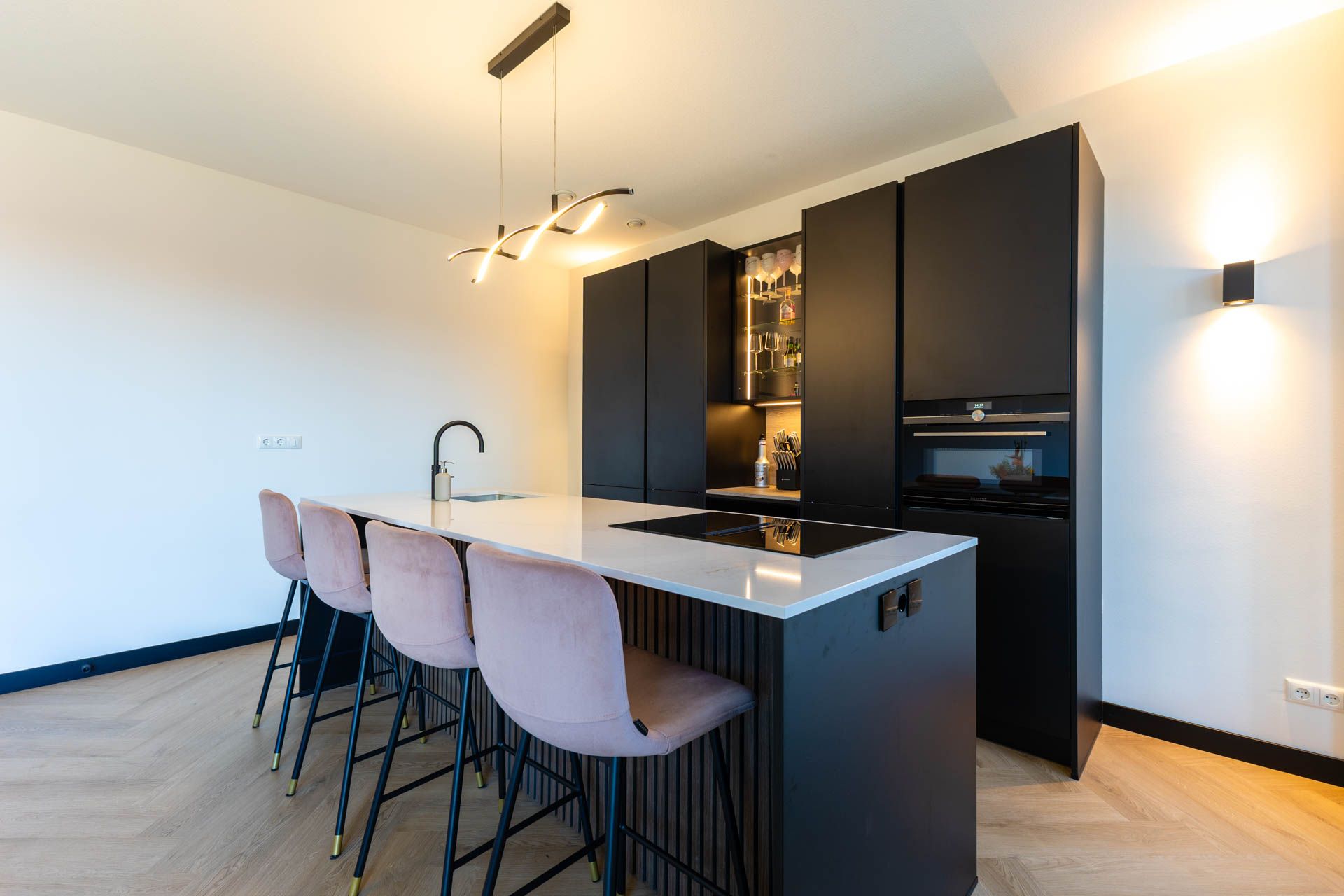 Foto 12 van Rosestraat 1125