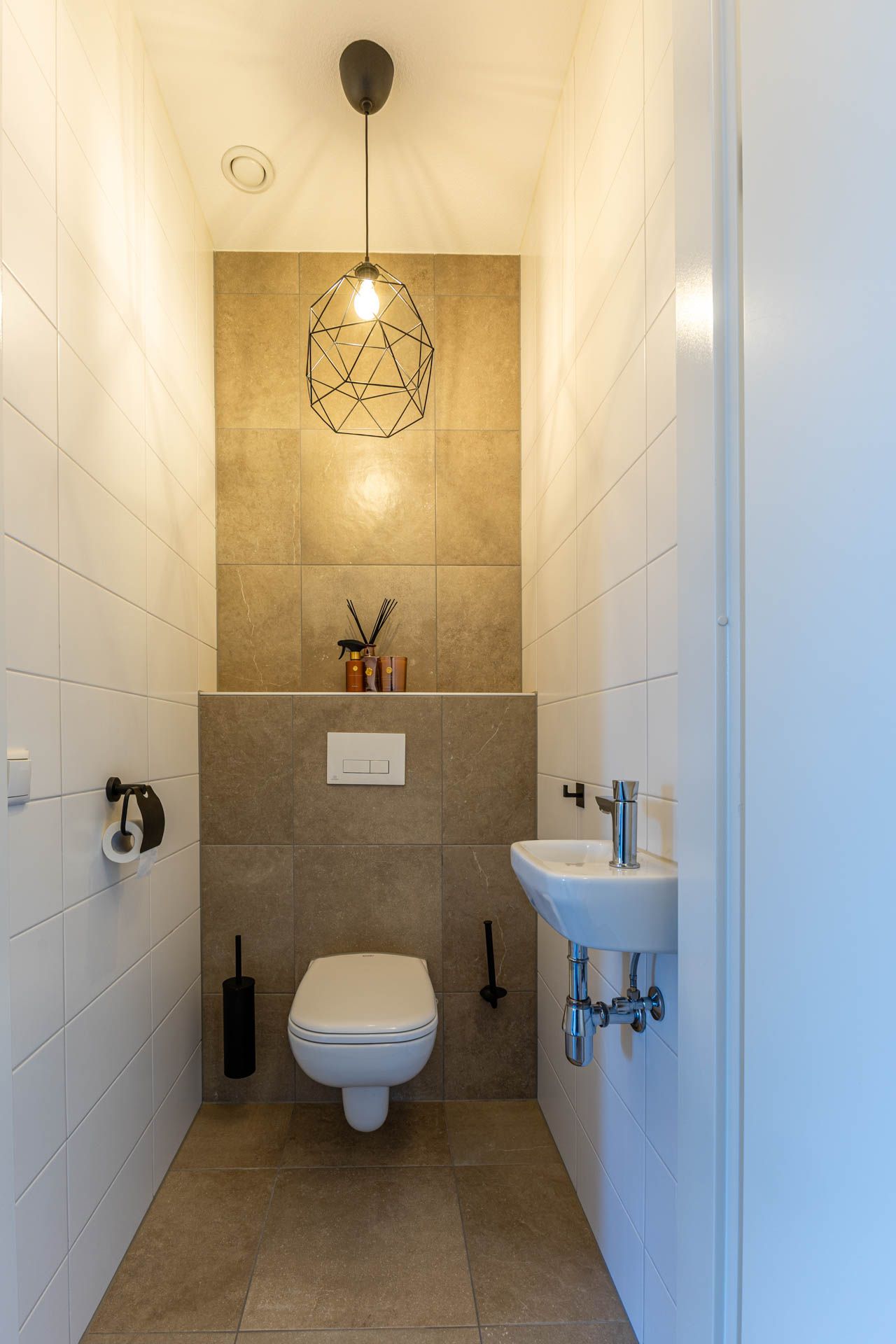 Foto 18 van Rosestraat 1125