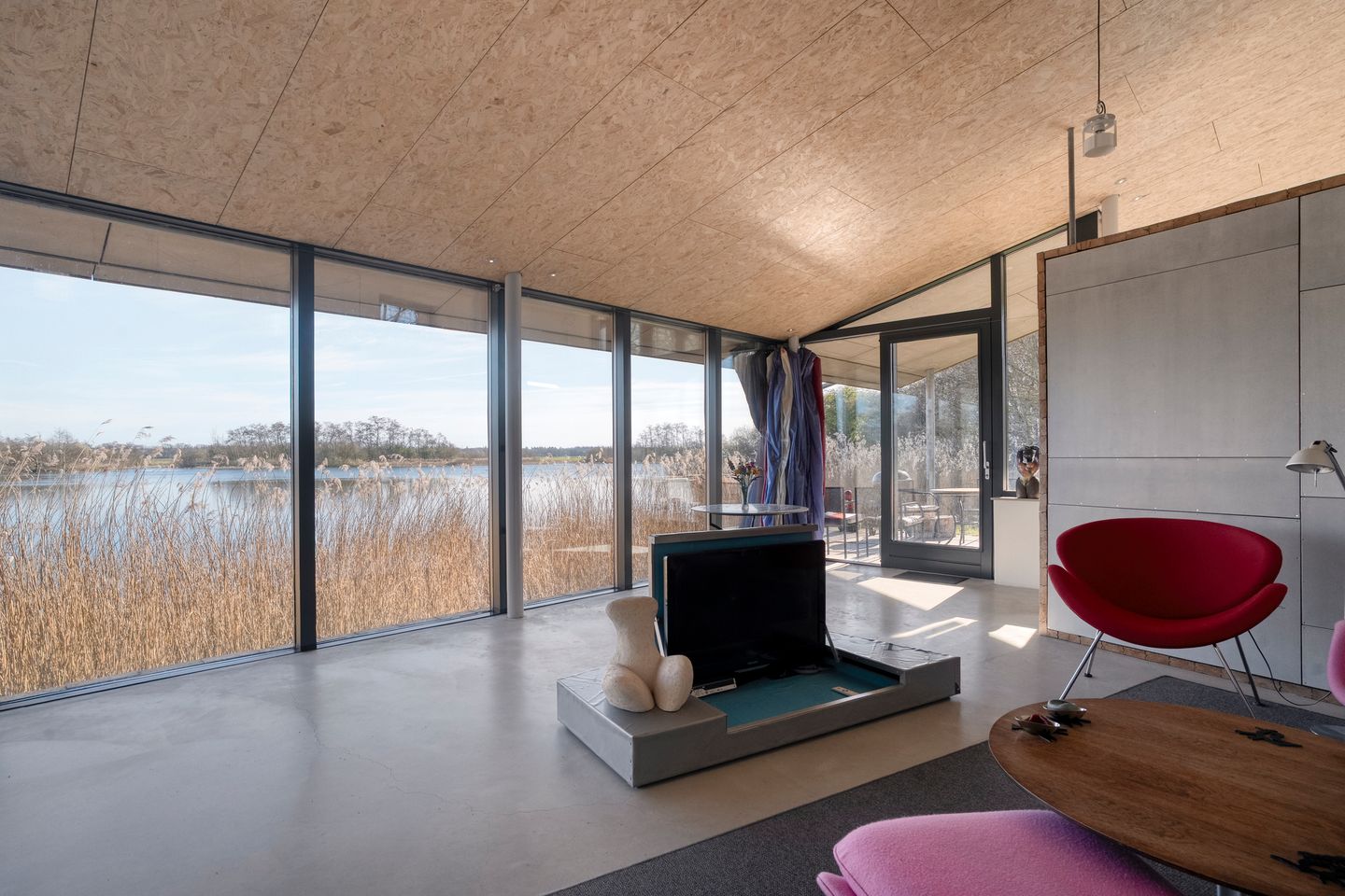 Foto 25 van Holtien 11