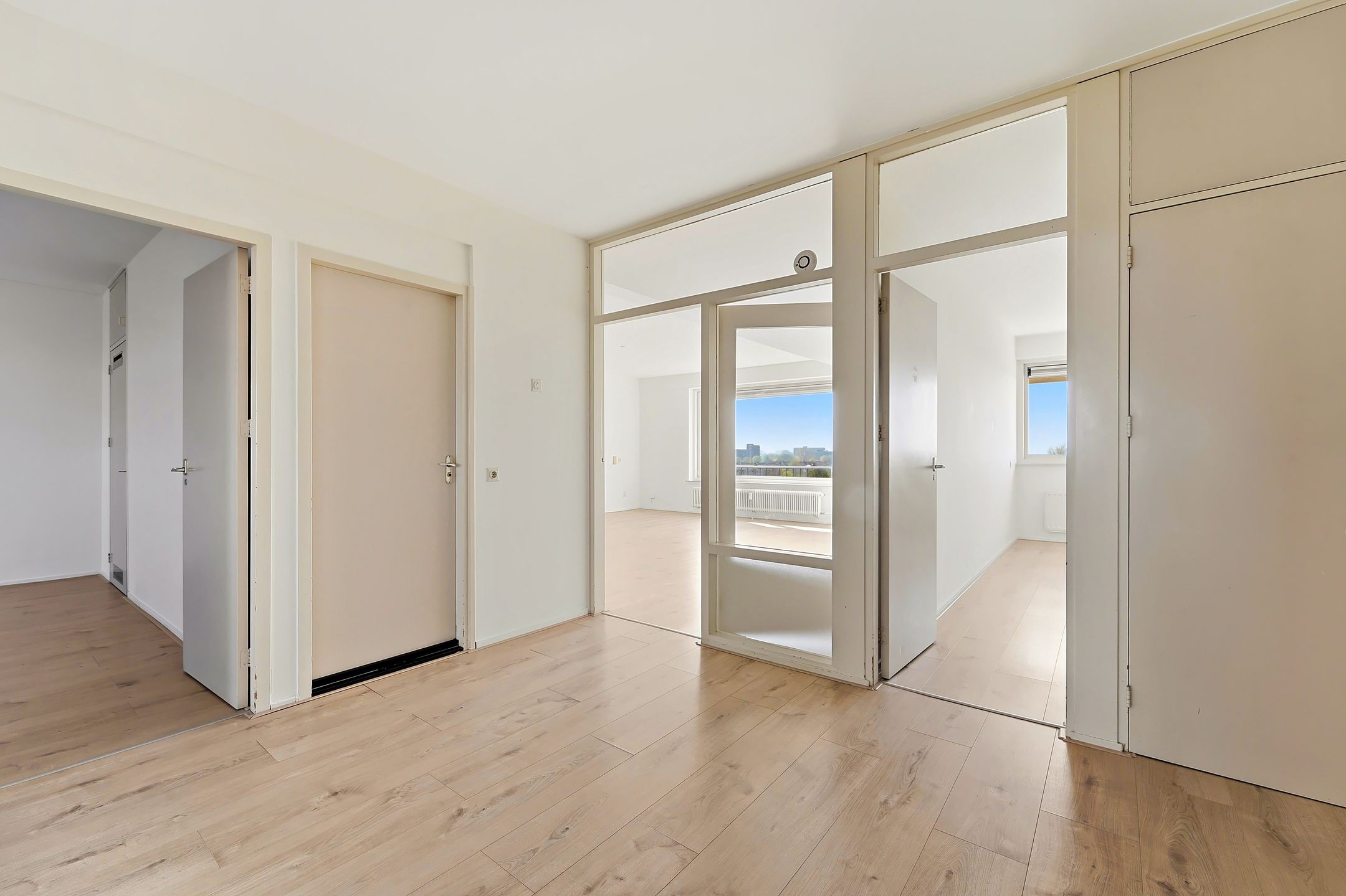 Photo 15 of Thomas Jeffersonlaan 451