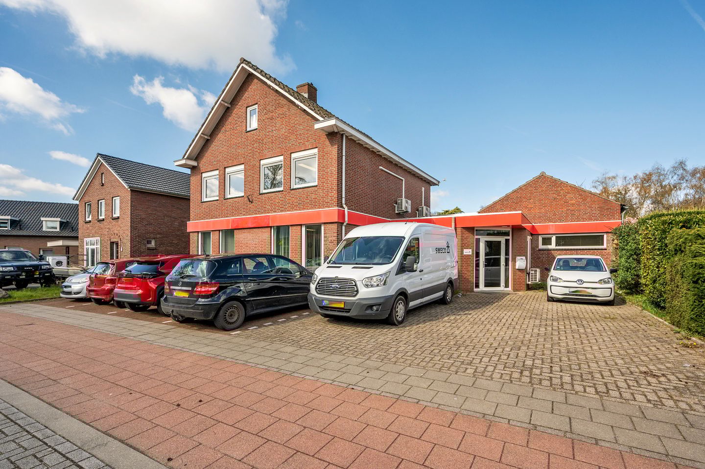 Bekijk foto 1 van Rijksweg Noord 39