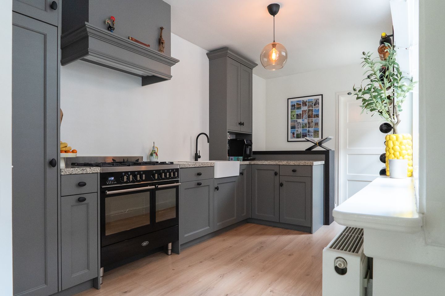 Foto 10 van Emmastraat 5