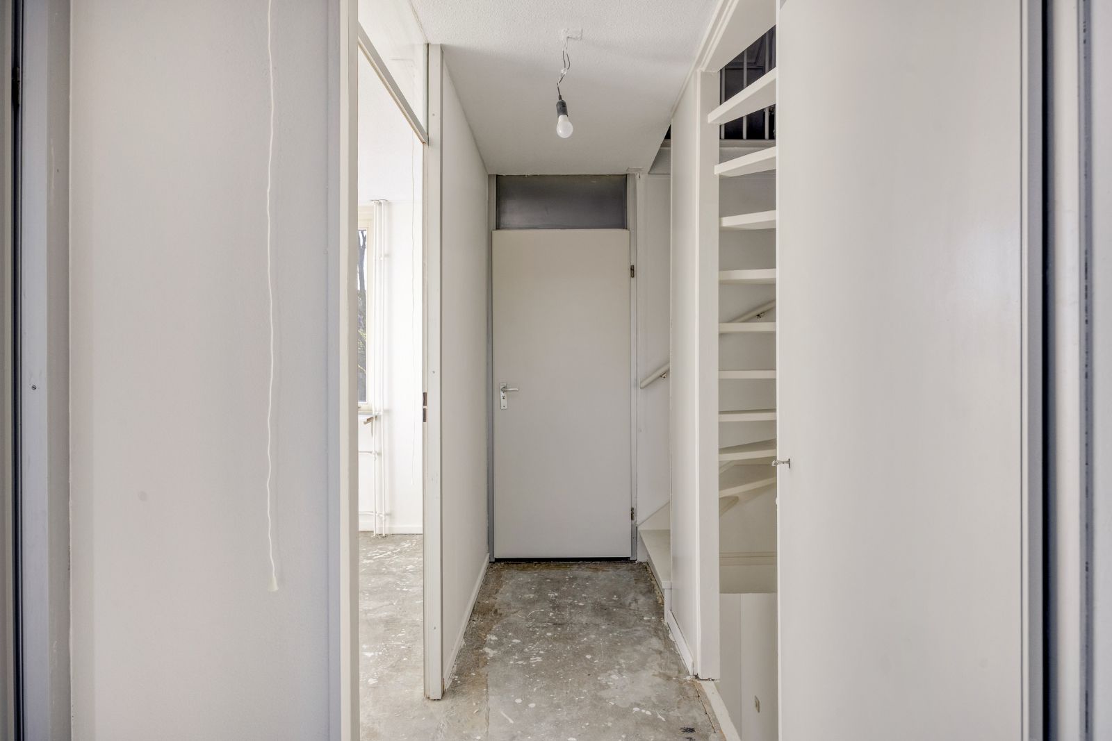 Spacious terraced house with four bedrooms in green Pax neighborhood of Hoofddorp — 12