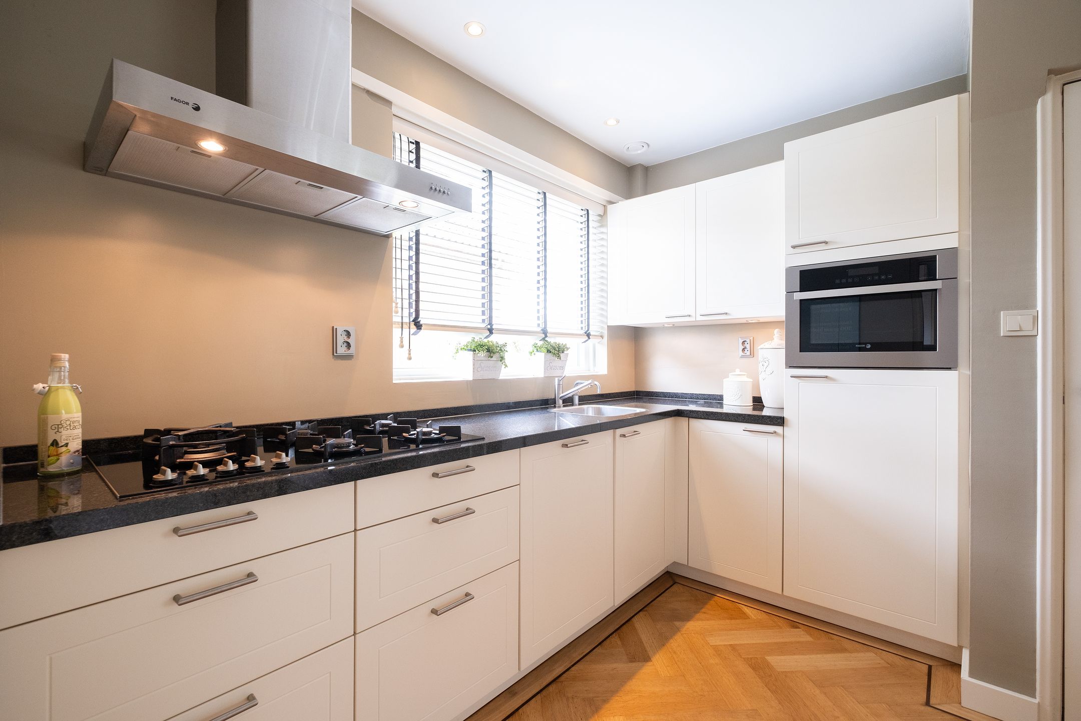 Foto 12 van Pastoor van Haasterstraat 4