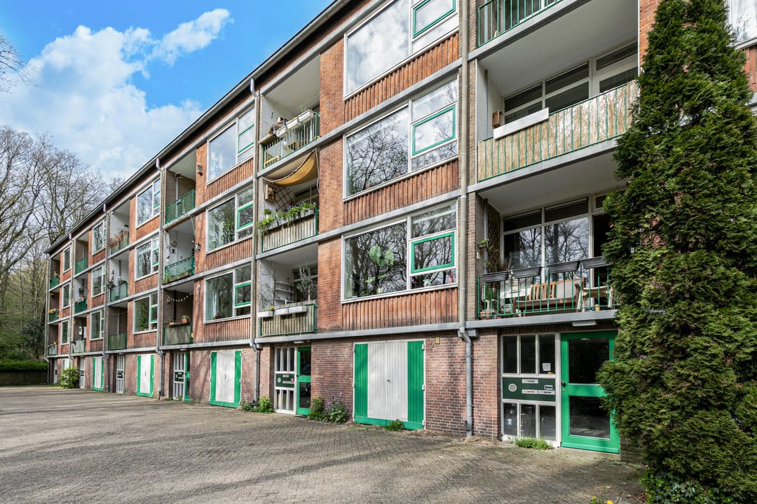 Photo 32 of Surinamelaan 69-A