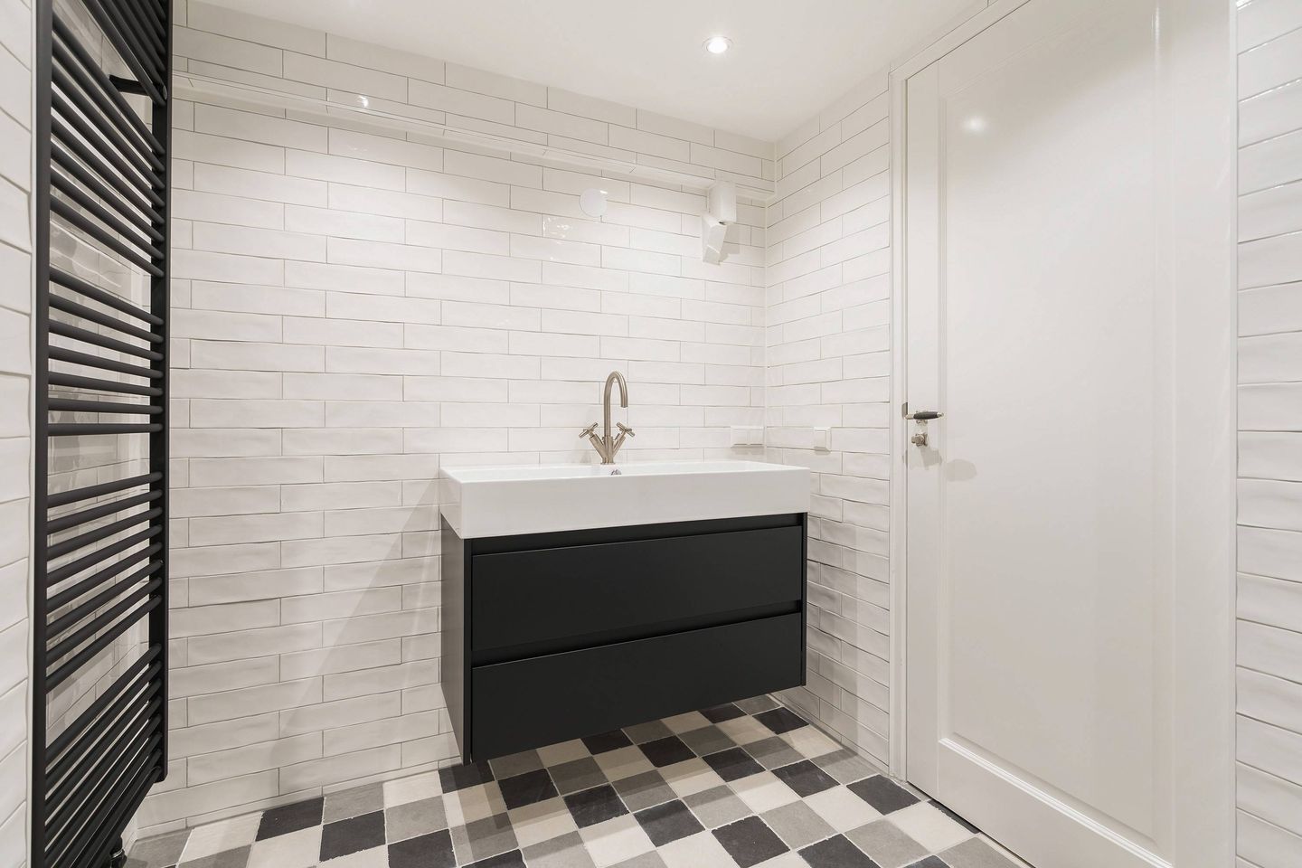 Photo 25 of Ankerstraat 77