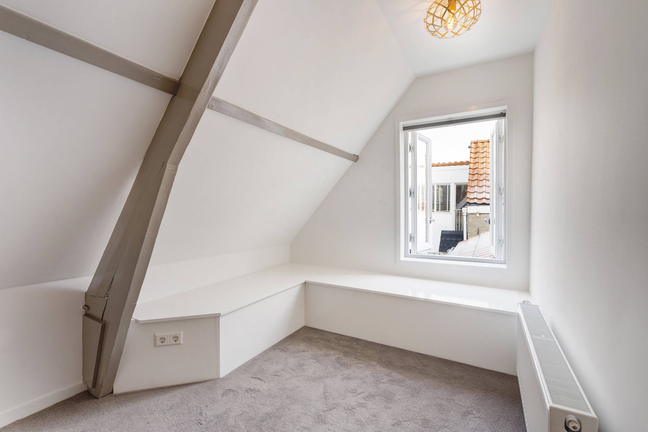 Photo 33 of Ankerstraat 77