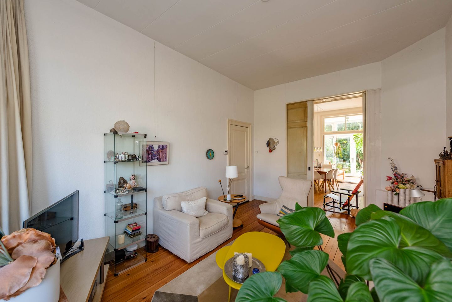 Spacious Character Townhouse in Popular Koninginnebuurt — 14