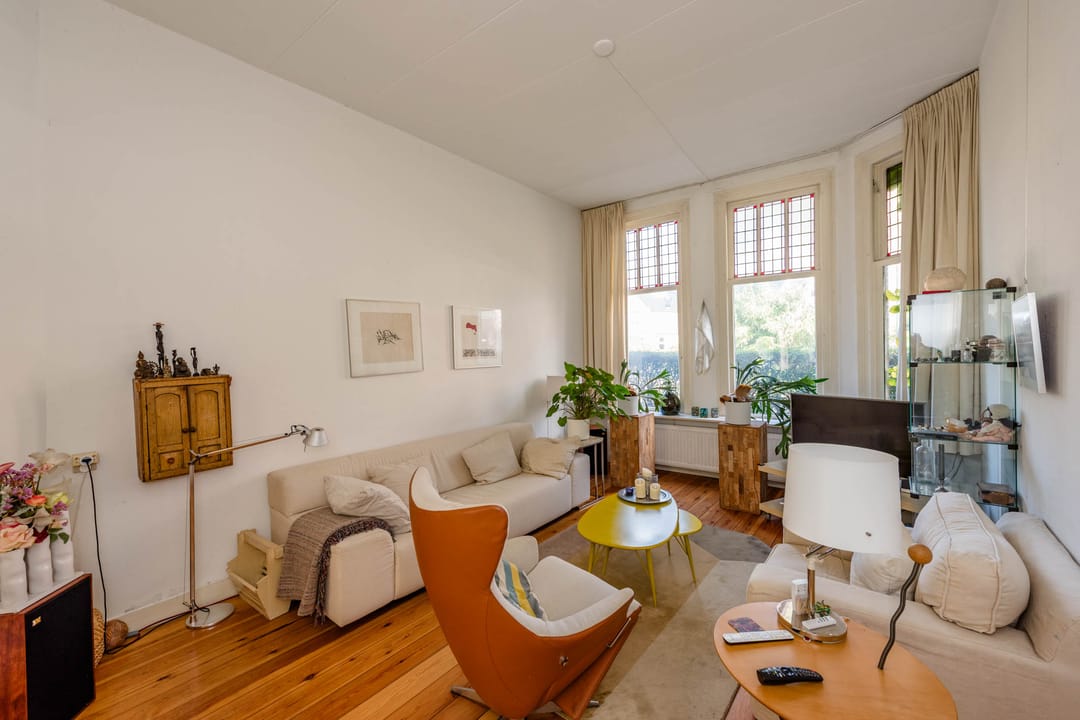 Spacious Character Townhouse in Popular Koninginnebuurt — 13