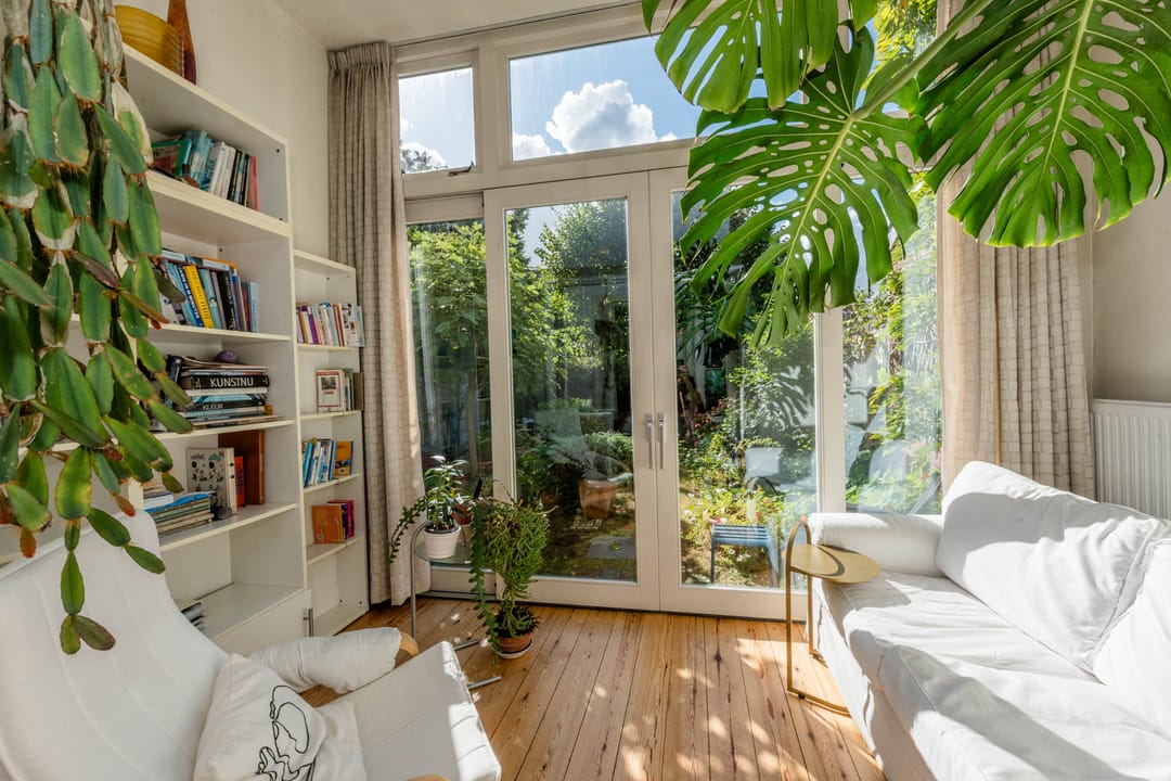 Spacious Character Townhouse in Popular Koninginnebuurt — 17