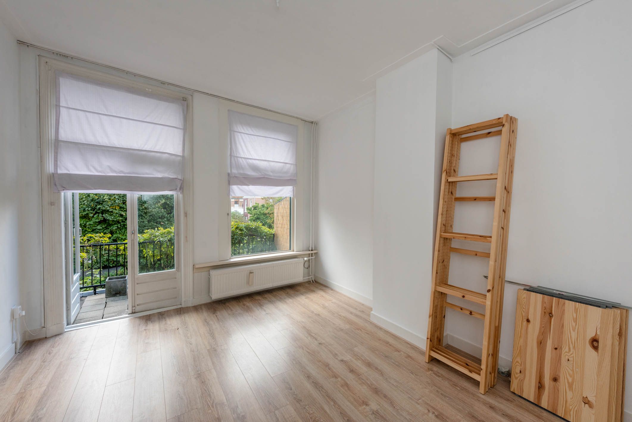 Spacious Character Townhouse in Popular Koninginnebuurt — 24