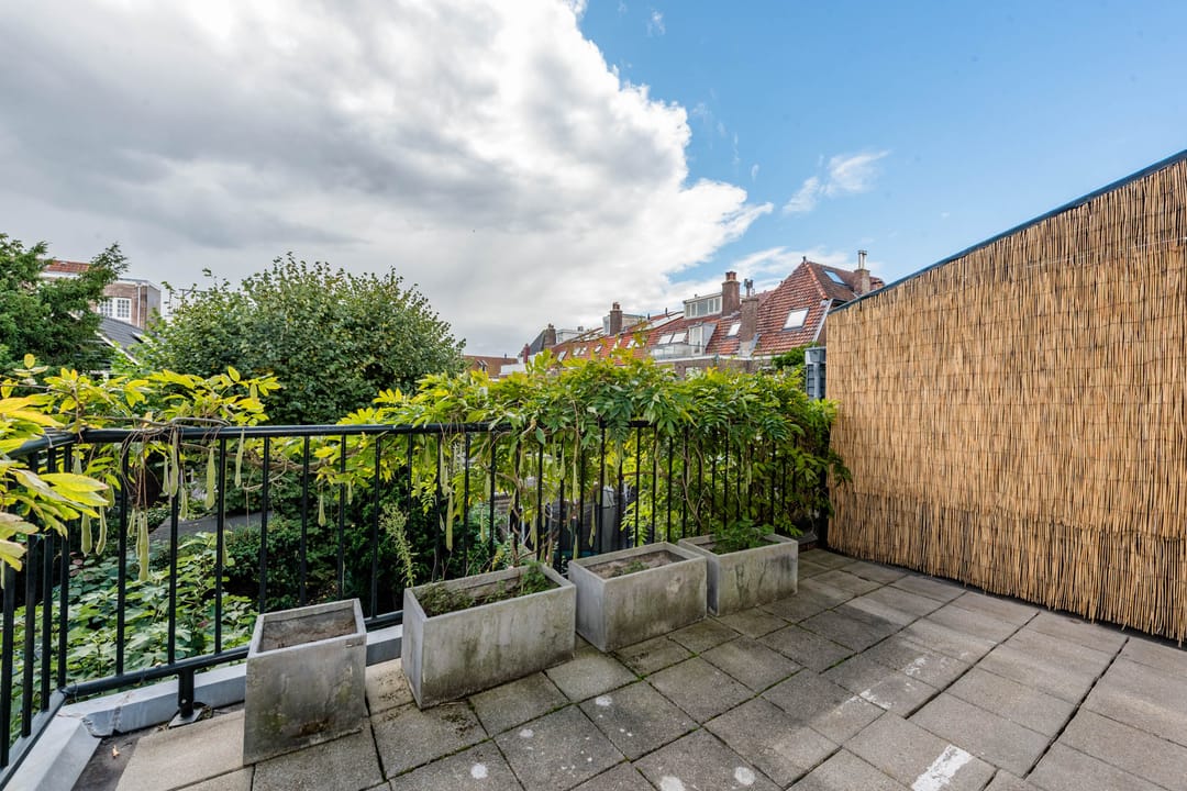 Spacious Character Townhouse in Popular Koninginnebuurt — 26