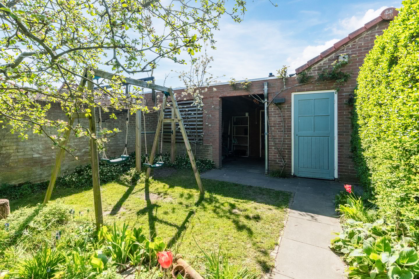 Foto 35 van Anthony van Opbergenstraat 5