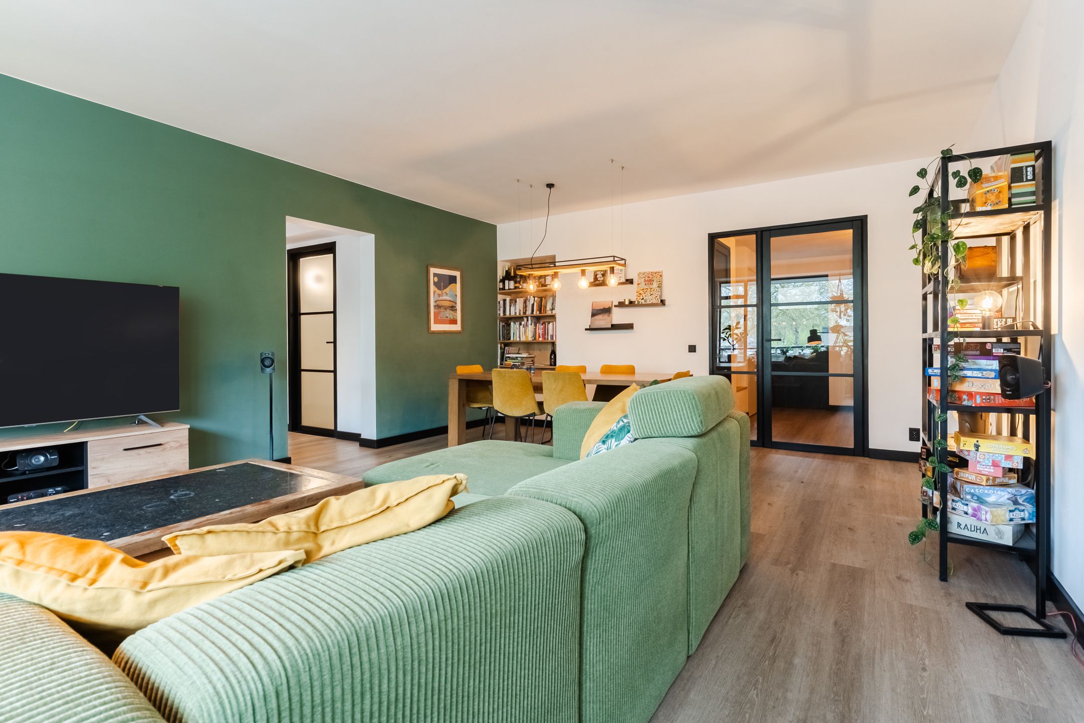 Modernized 3-Room Apartment with Balcony in Eindhoven Vaartbroek — 18
