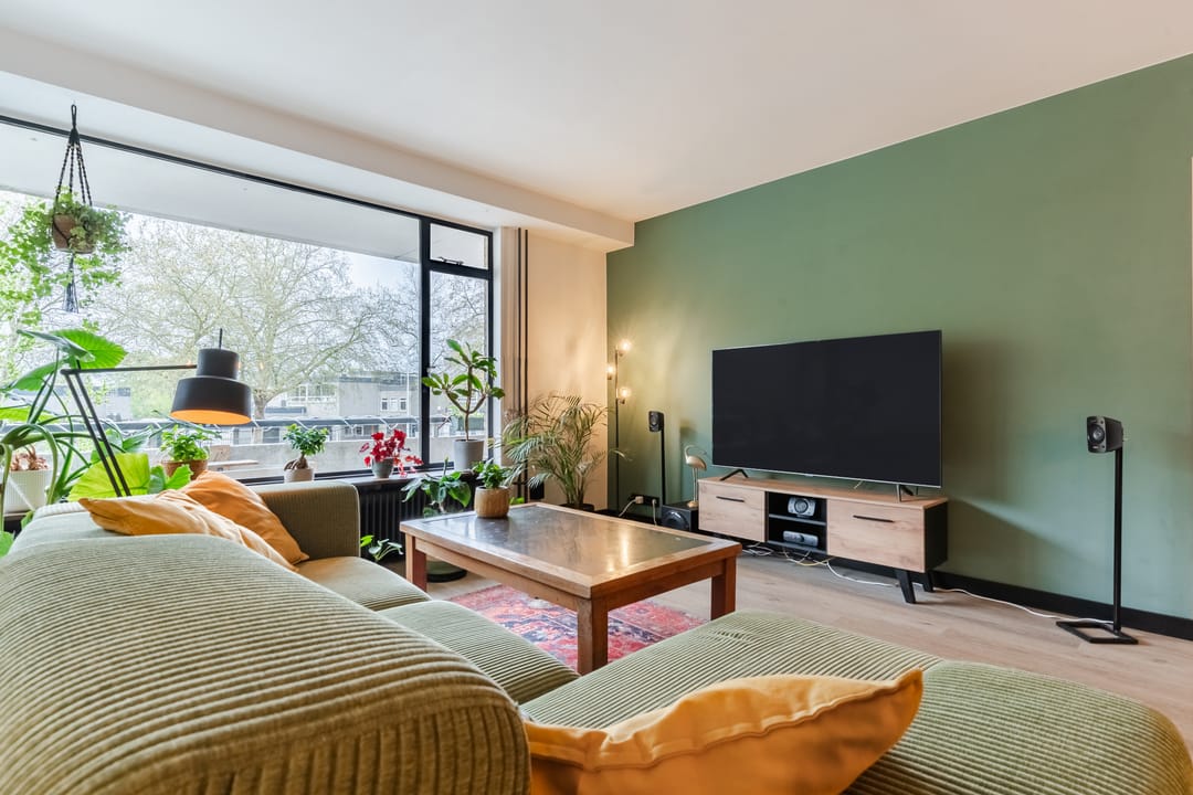 Modernized 3-Room Apartment with Balcony in Eindhoven Vaartbroek — 17