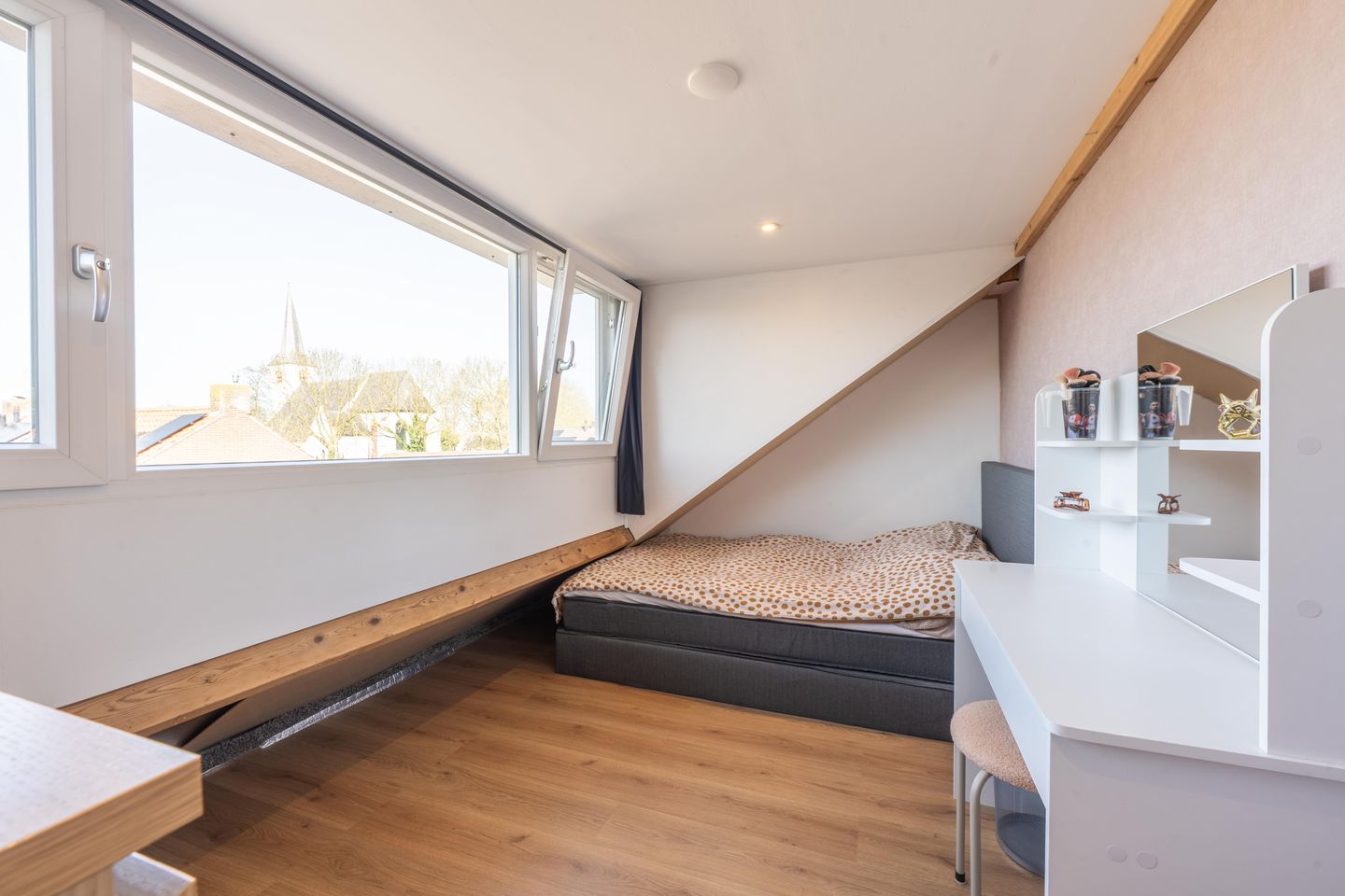 Photo 49 of Hoekenburgplein 7