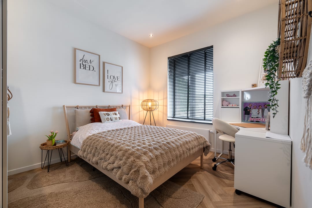 Unique spacious townhouse with luxury finish and 6 to 7 rooms in Simpelveld center — 26