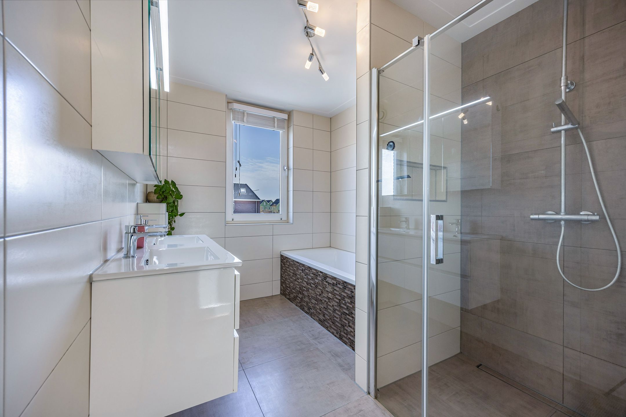 Luxury Villa with Energy Label A and Ground Floor Bedroom in Lelystad Warande — 45