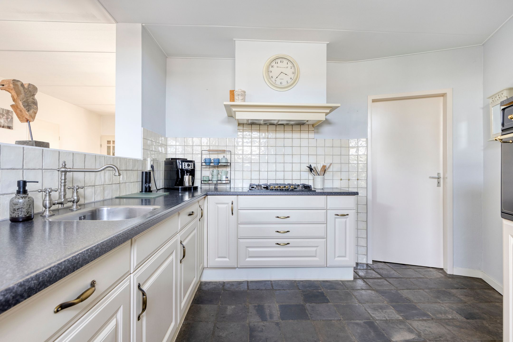 Foto 9 van Ridderstraat 105