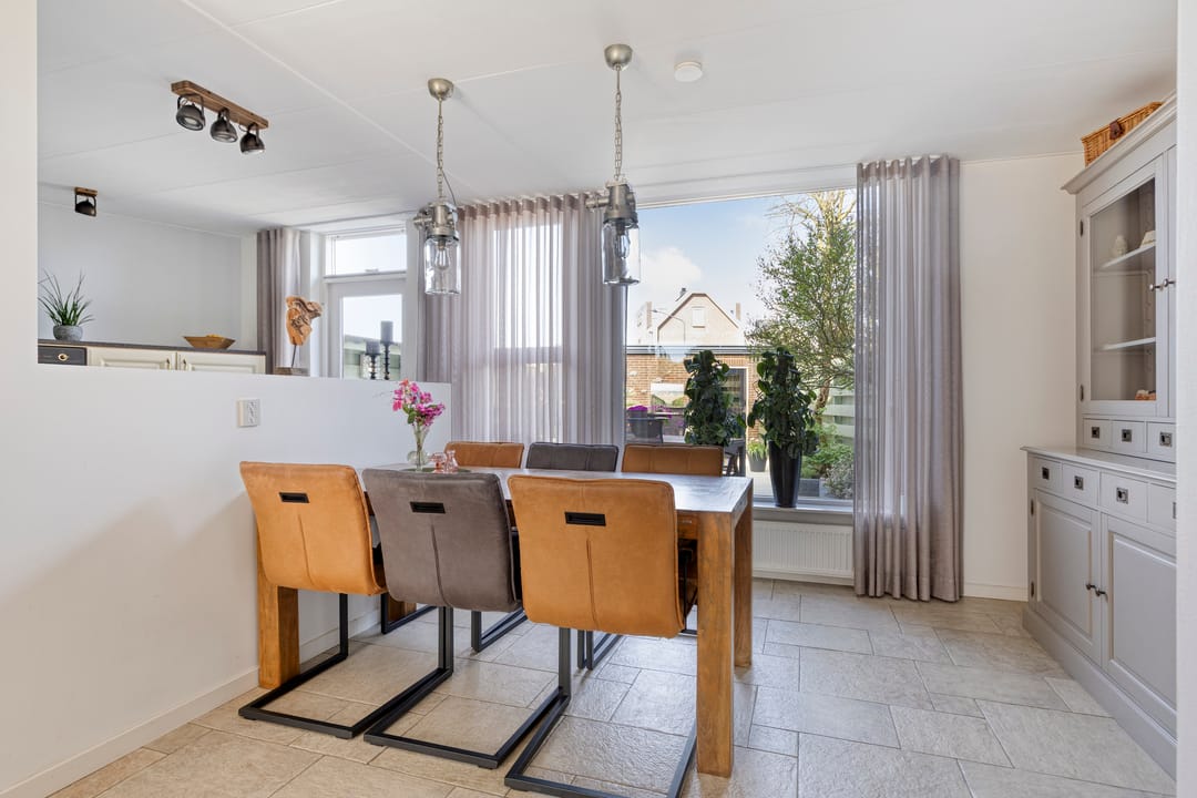 Foto 8 van Ridderstraat 105