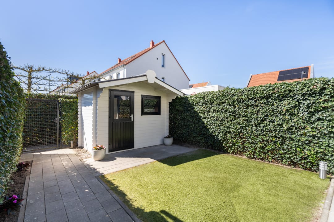 Turnkey terraced house with 3 bedrooms and sunny garden in Laarveld, Weert — 36