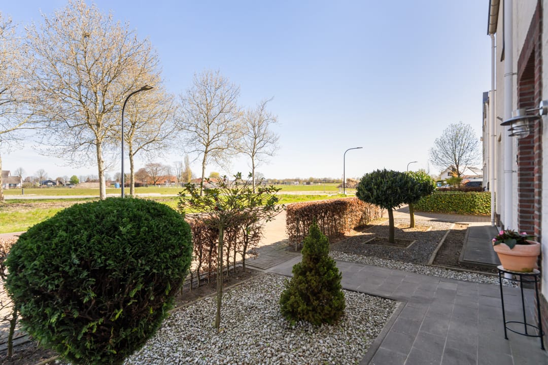 Turnkey terraced house with 3 bedrooms and sunny garden in Laarveld, Weert — 8