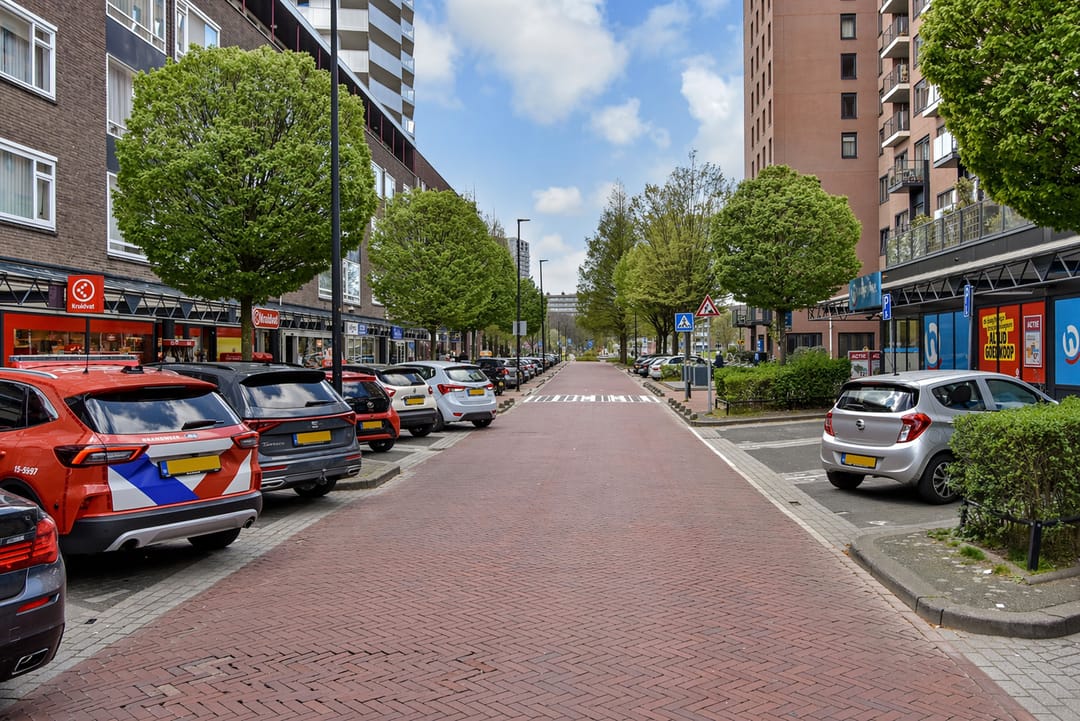 Foto 2 van Dr H. Colijnlaan 279