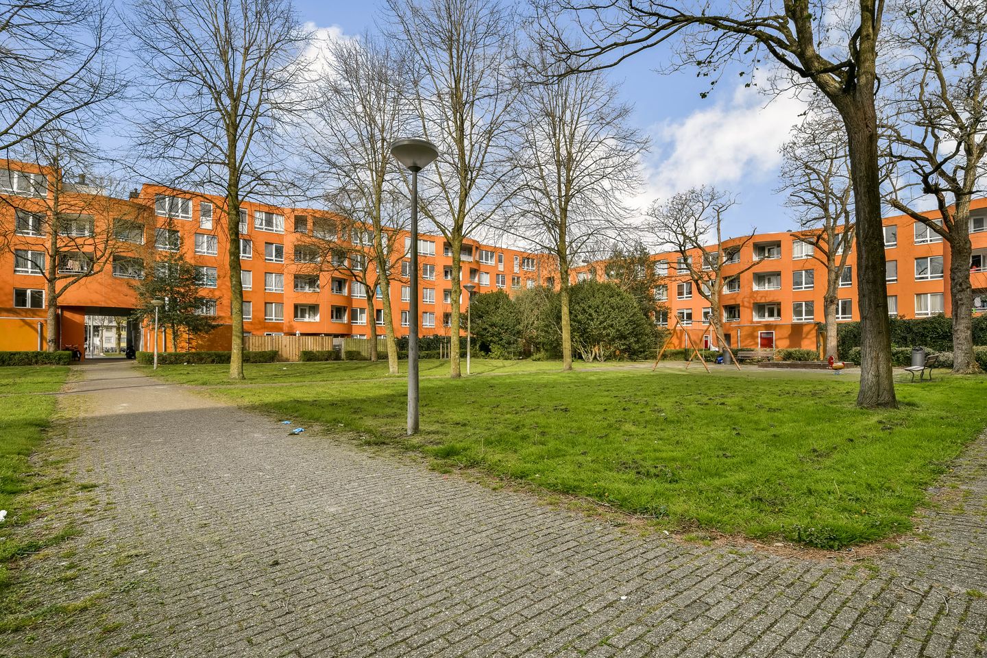 Foto 19 van Dickenslaan 176