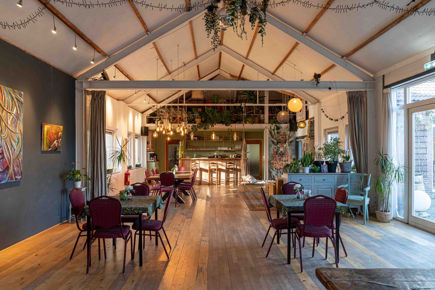 View photo 3 of Mierenmeent 122