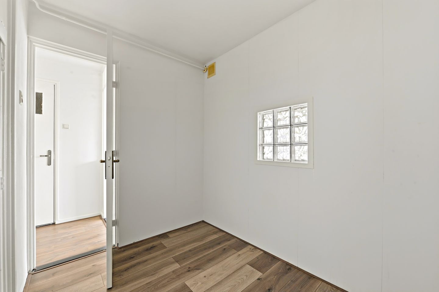 Foto 25 van Burgemeester Van Haarenlaan 1424