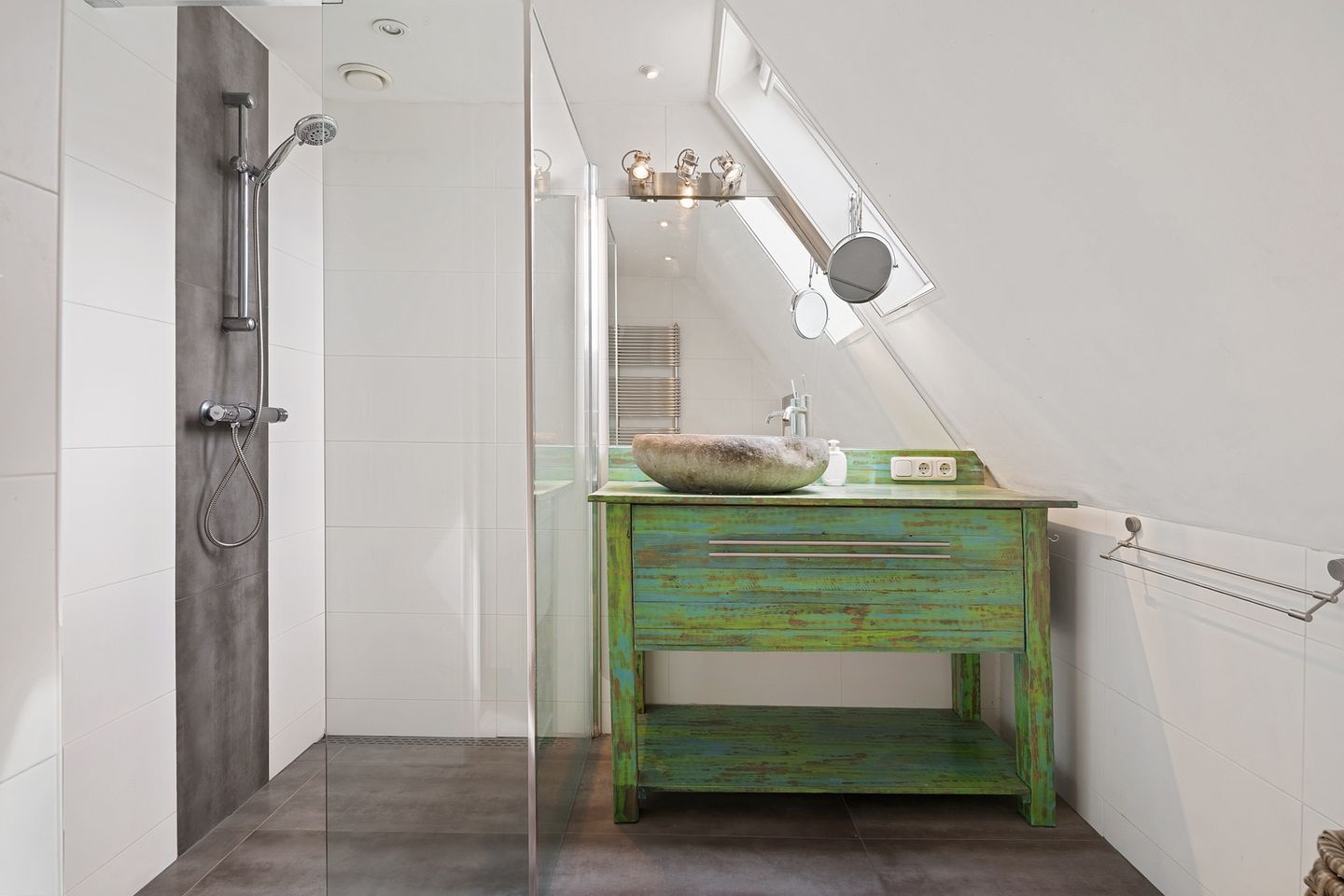 Foto 35 van Overgouw 103