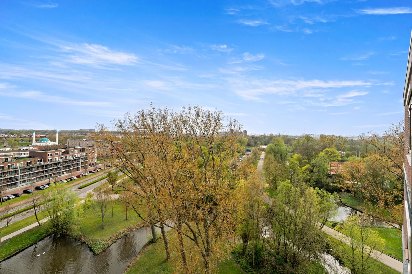 Foto 20 van Burgemeester Van Haarenlaan 1424