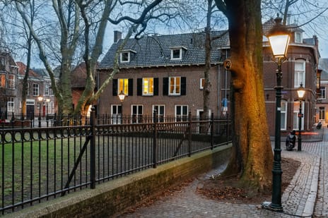 undefined main image