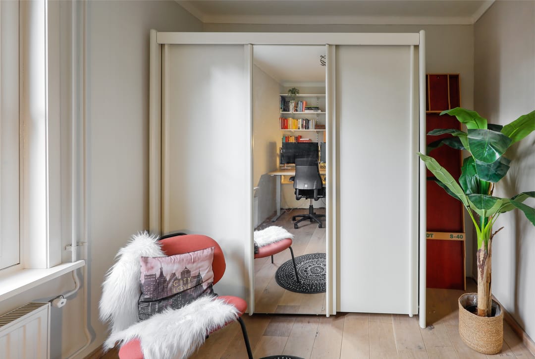 Spacious apartment with cathedral views in Den Bosch city center — 16