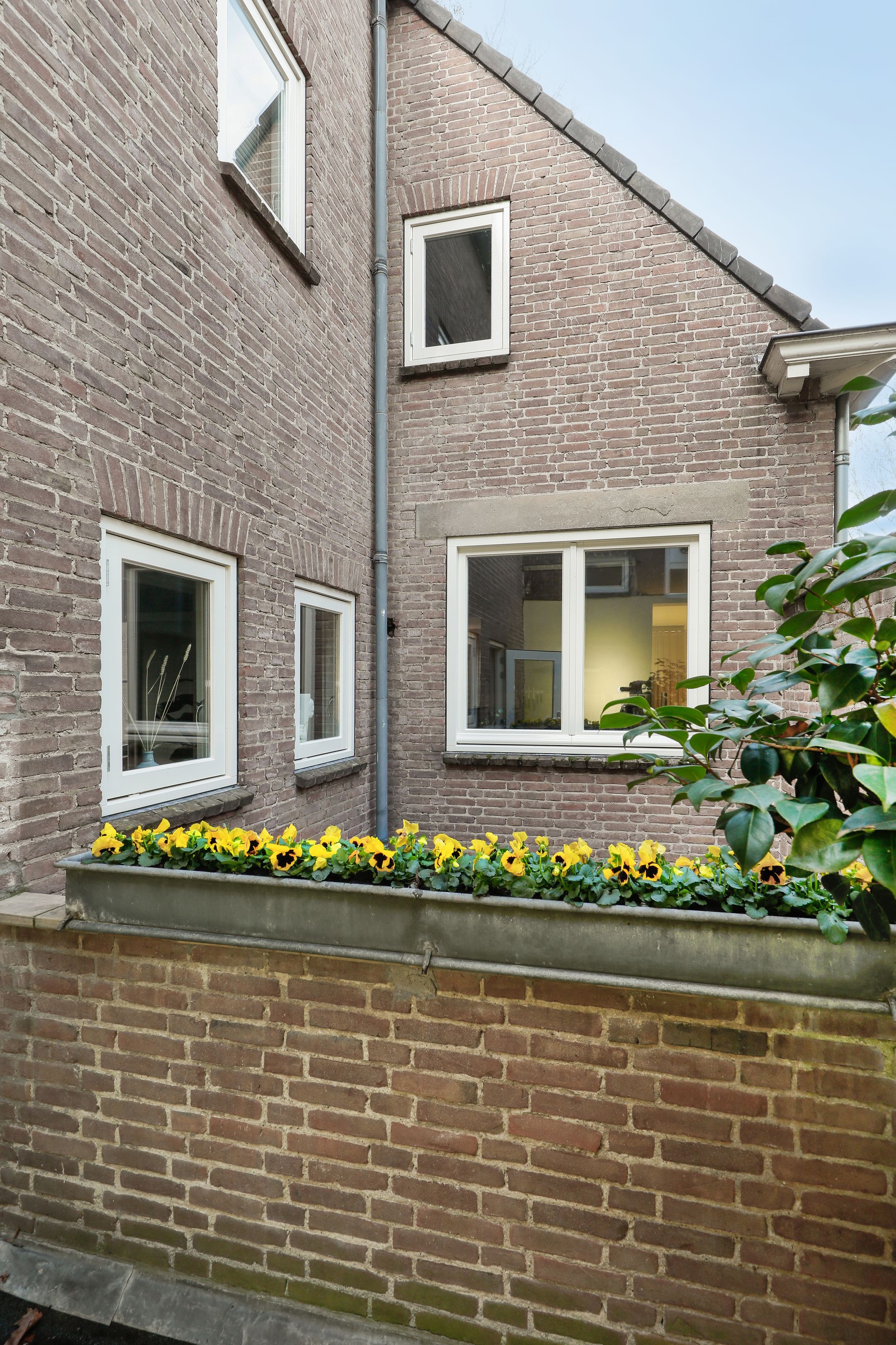 Spacious apartment with cathedral views in Den Bosch city center — 21