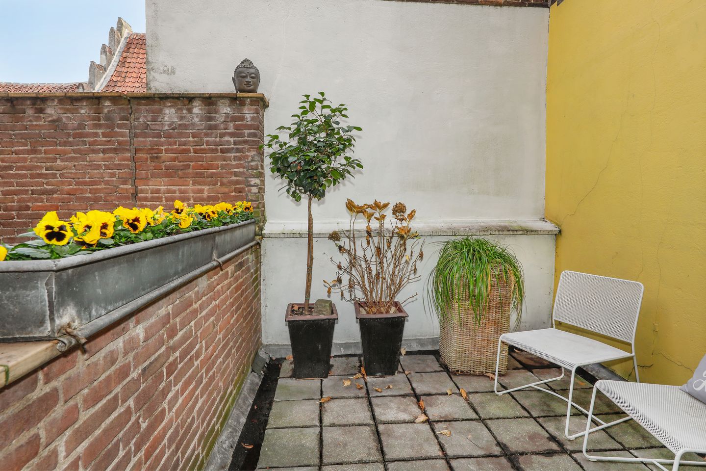 Spacious apartment with cathedral views in Den Bosch city center — 20