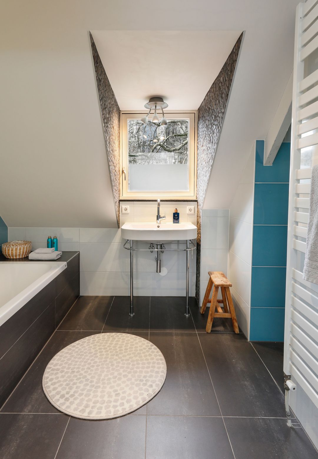 Spacious apartment with cathedral views in Den Bosch city center — 28