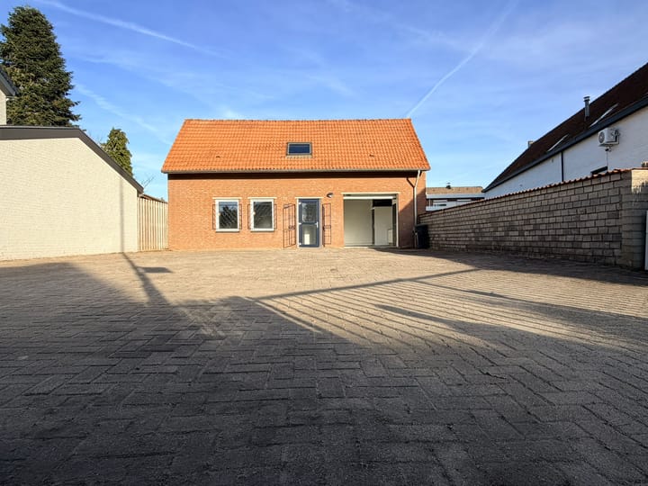 Provincialeweg Zuid 70, Oirsbeek