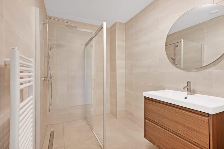 Foto 3 van Thomas Mannsingel 16-F