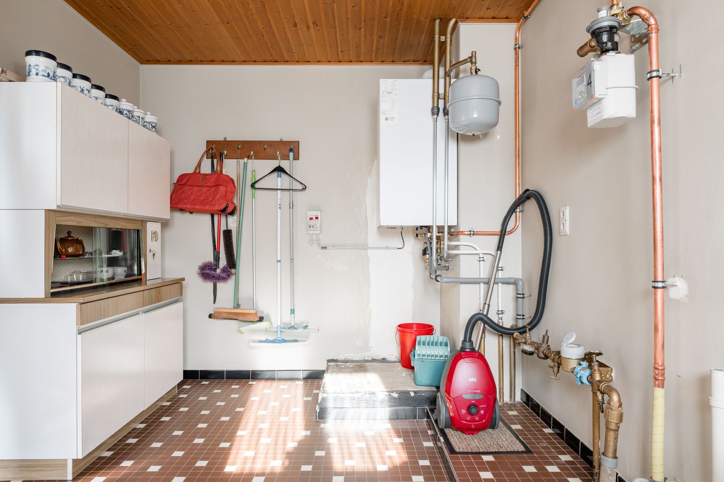 Charmante vrijstaande woning met 4 slaapkamers en ruim perceel nabij de natuur — 14