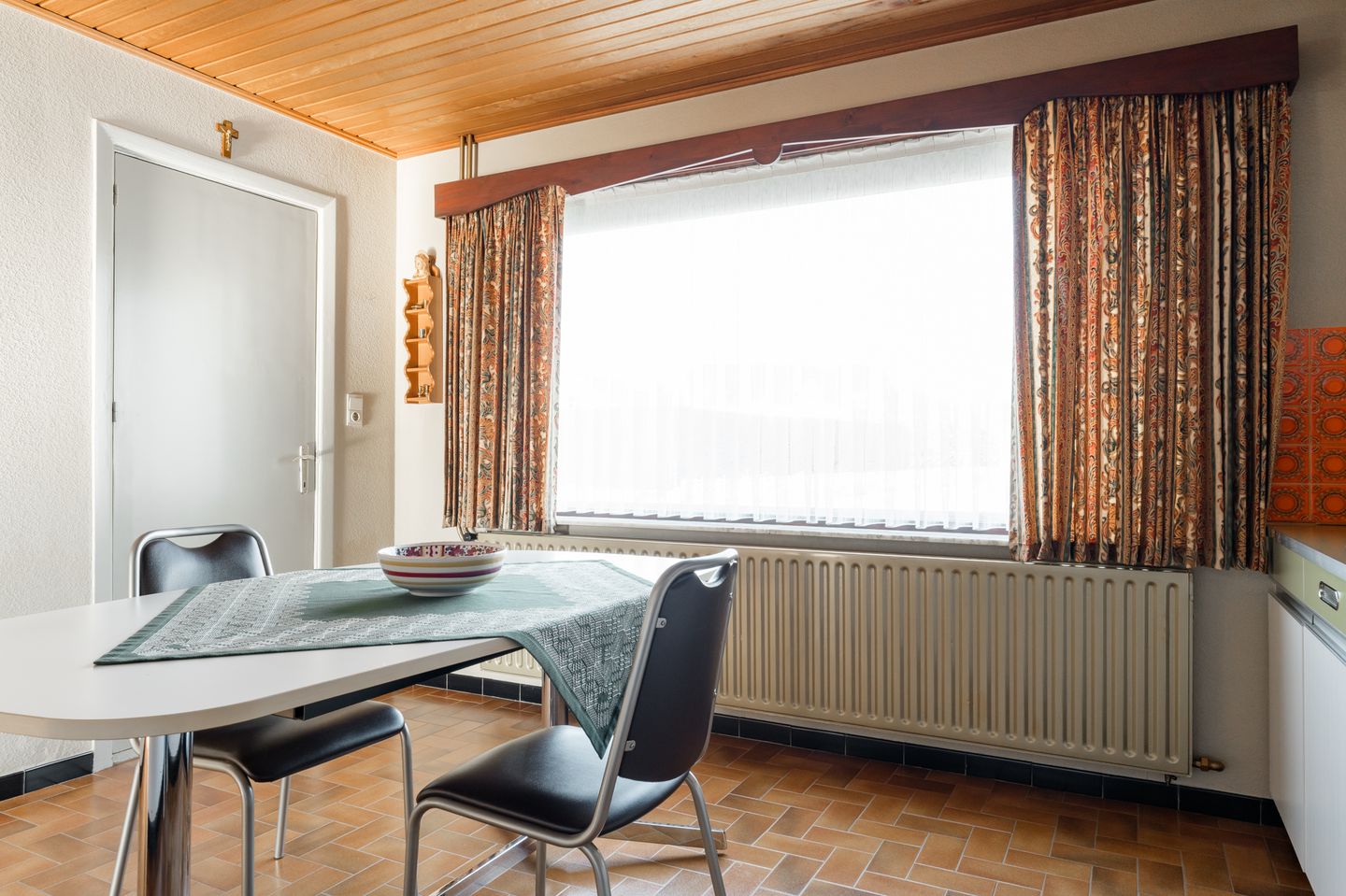 Charmante vrijstaande woning met 4 slaapkamers en ruim perceel nabij de natuur — 19