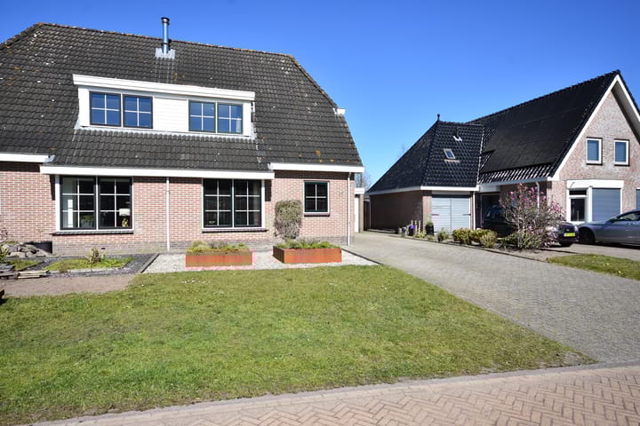 Photo 2 of Ds Carsjenssingel 59