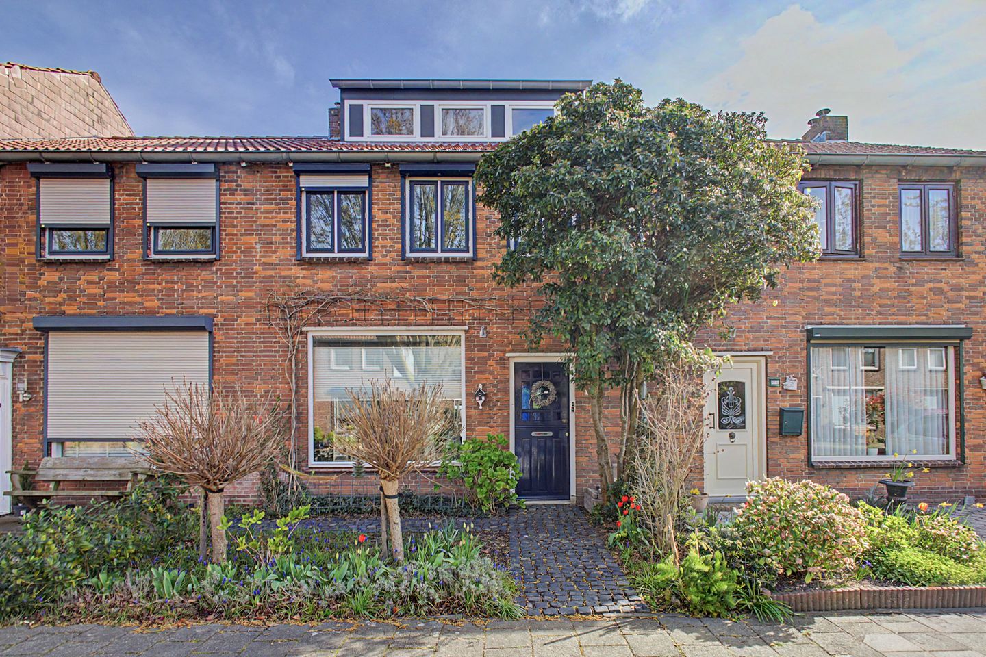 Margrietstraat 16