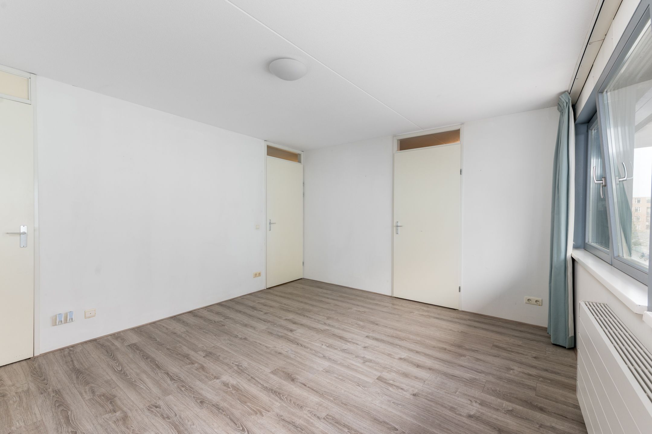 Spacious Duplex Apartment with Stunning Weerwater Views in Almere Centre — 18