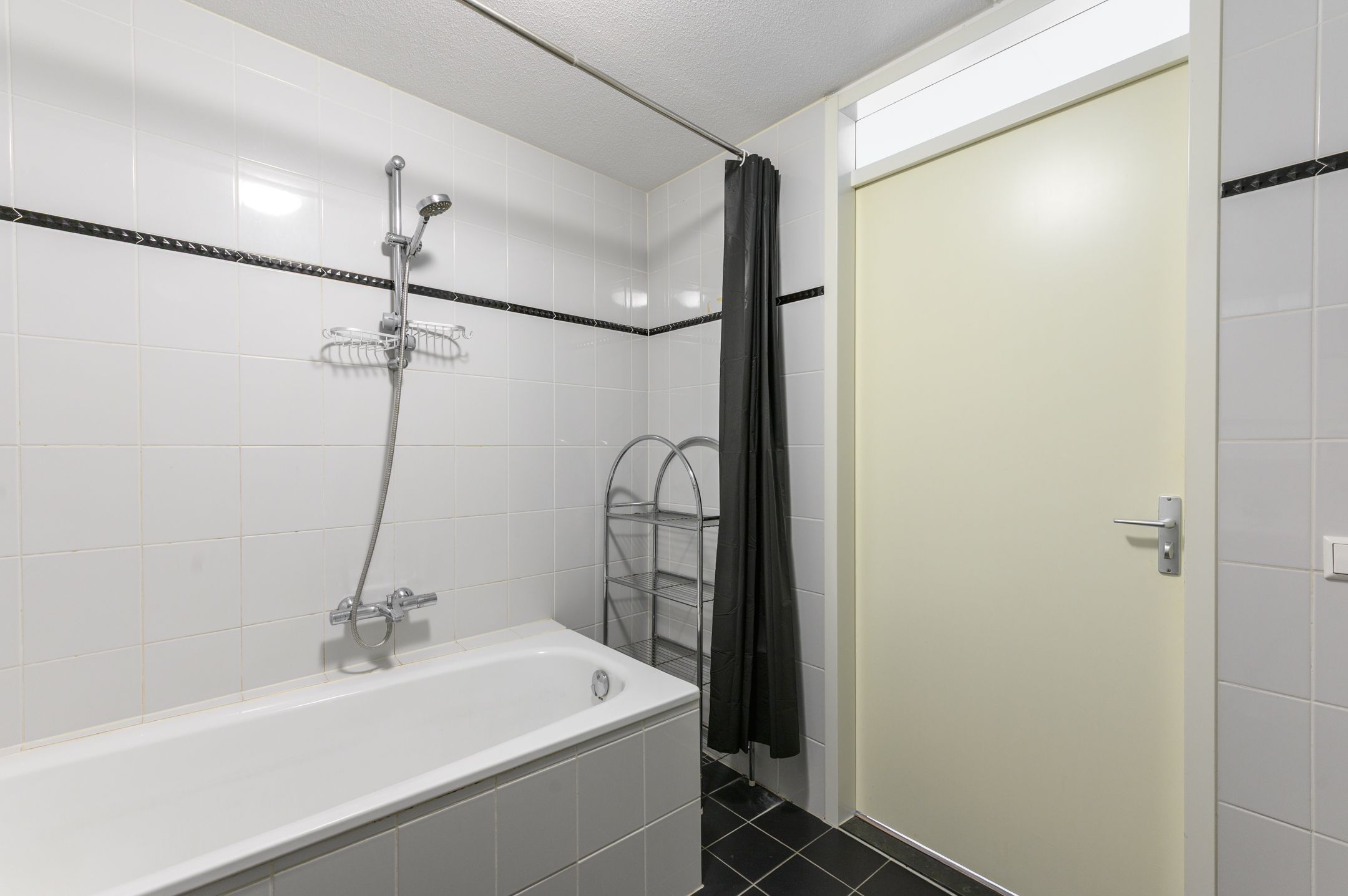 Spacious Duplex Apartment with Stunning Weerwater Views in Almere Centre — 21