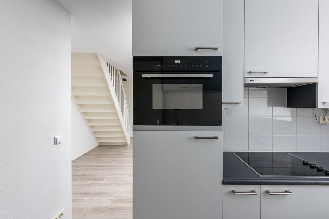 Spacious Duplex Apartment with Stunning Weerwater Views in Almere Centre — 32