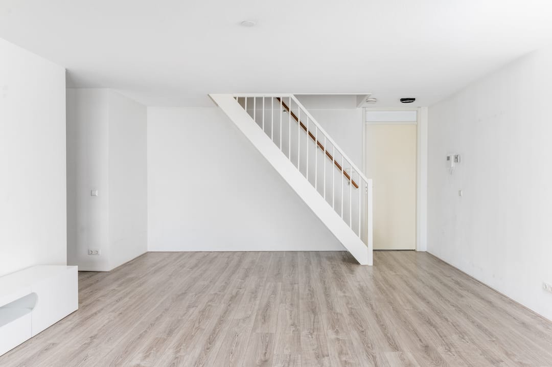 Spacious Duplex Apartment with Stunning Weerwater Views in Almere Centre — 28
