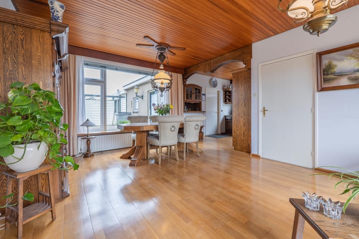 Photo 5 of Margrietstraat 11-A