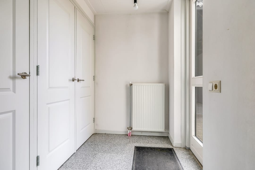 Photo 22 of Verlengde Emmastraat 35