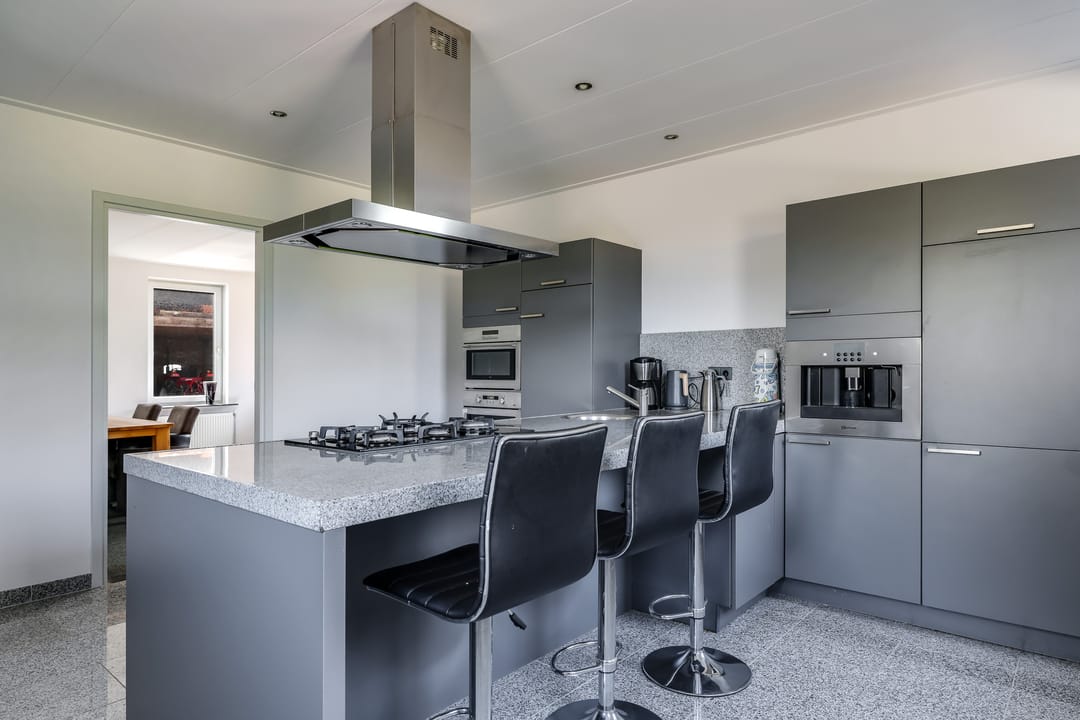 Photo 17 of Verlengde Emmastraat 35